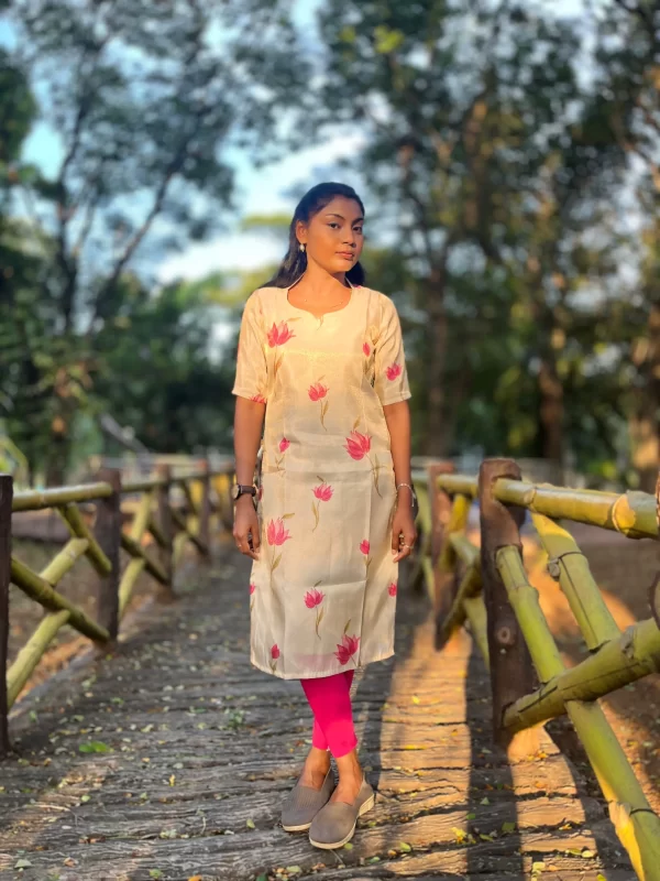 Ziva Lotus Kurti - Image 3