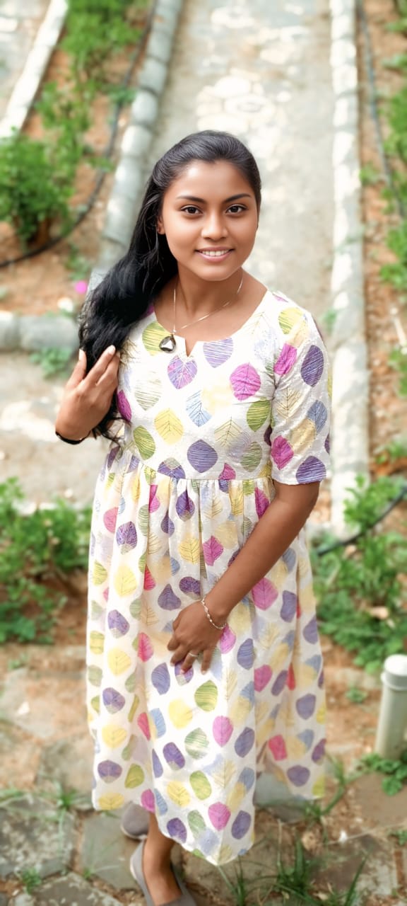 Aliza hakoba maxi